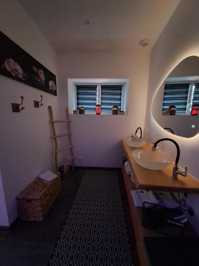 Ba'Cam Spa Acomodação com café da manhã Etigny Exterior foto